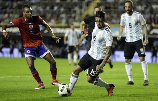 Volante Pérez sustituye a Lanzini en selección argentina