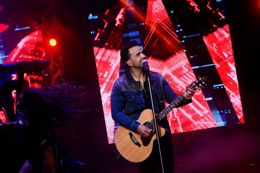 El cantante boricua ofreció un buen concierto