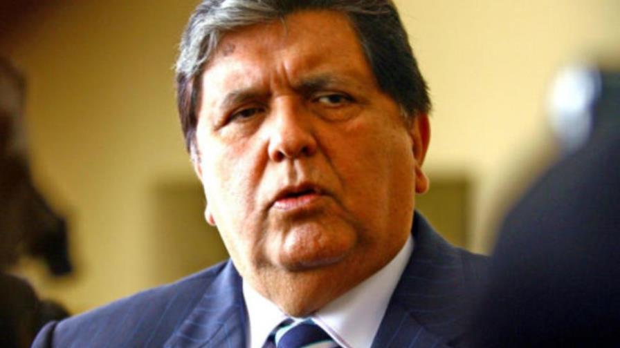 Expresidente García afirma que estará a disposición de la justicia peruana 