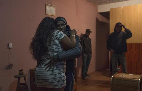 Haitianos rechazados por EE.UU. se establecen en Tijuana