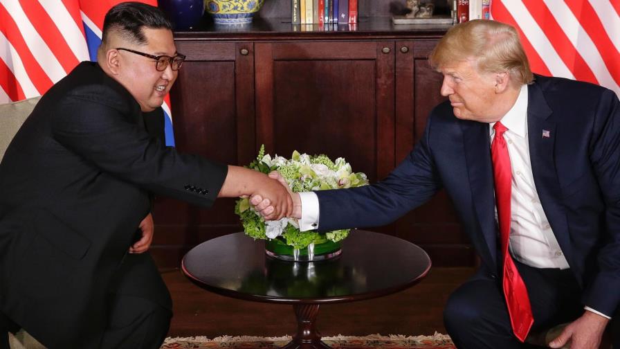  Trump inicia su segunda reunión con Kim y dice que todo va “muy bien”