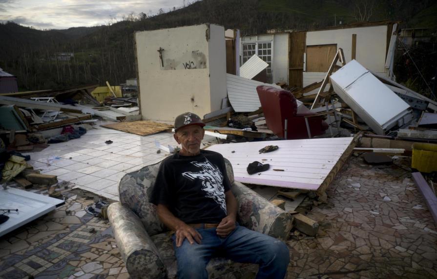 Puerto Rico pide tiempo para ofrecer datos sobre muertos por huracán María