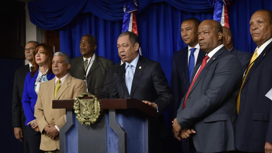 Hato Mayor y El Seibo solicitan a Medina sede de Juegos Deportivos Nacionales Hato Mayor y El Seibo solicitan a Medina sede de Juegos Deportivos Nacionales