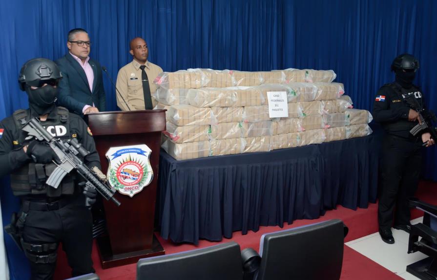 DNCD ocupa 351 paquetes de cocaína en las costas de Pedernales 