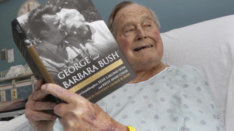  Bush padre se convierte en el expresidente más longevo de EE.UU. con 94 años