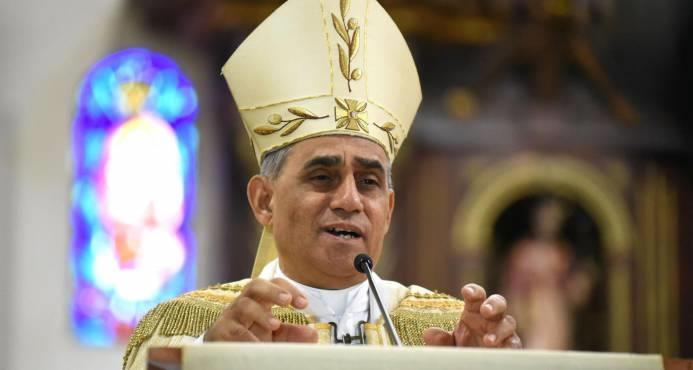 Arzobispo de Santiago considera urgente se apruebe Ley de Partidos y Régimen Electoral