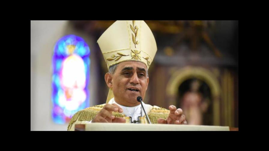 Arzobispo de Santiago considera urgente se apruebe Ley de Partidos y Régimen Electoral