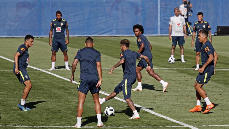 Brasil está contra Brasil, pero en una calle y favorecen a Argentina