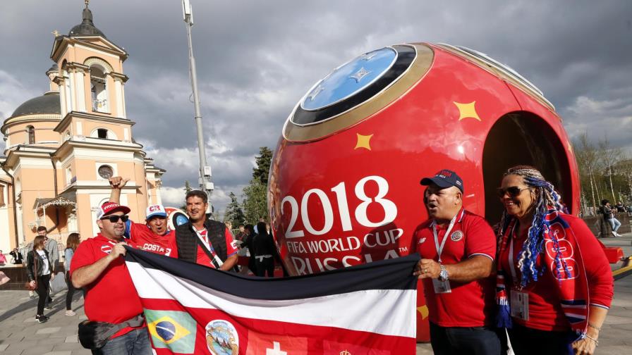 Rusia-Arabia Saudí, un duelo de débiles en la inauguración