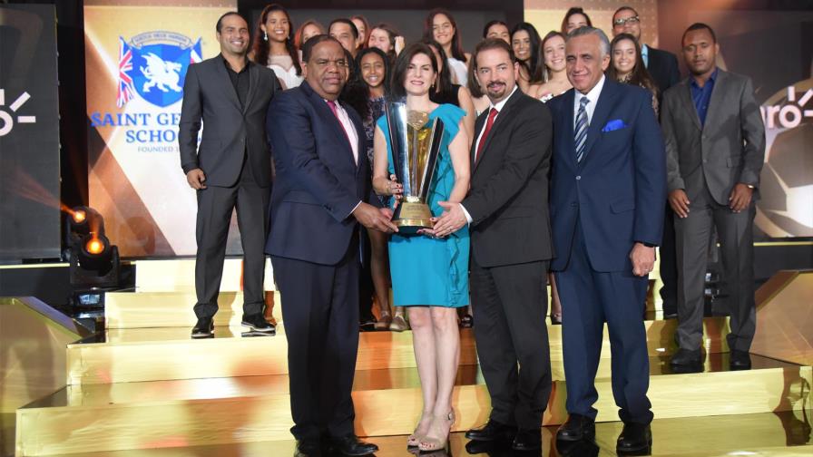 El Colegio Saint George se lleva el mayor galardón en la Gala Copa Intercolegial Claro