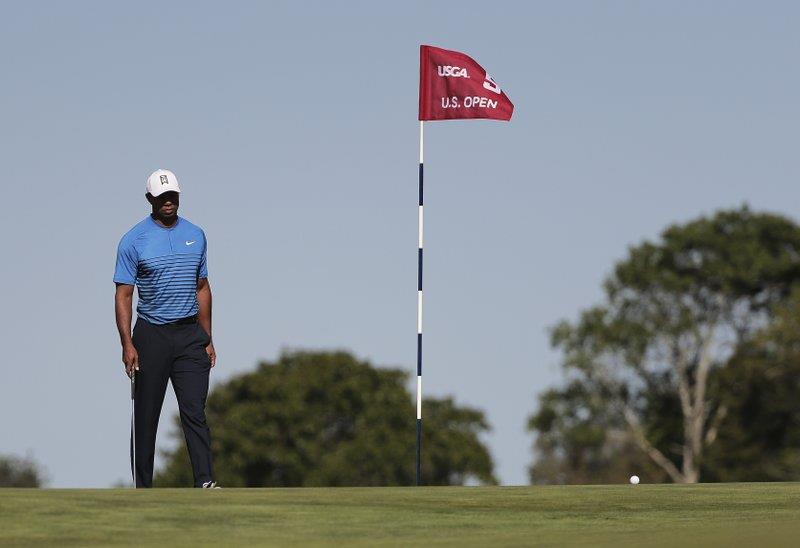 Tiger Woods busca retomar camino en su regreso al U.S. Open