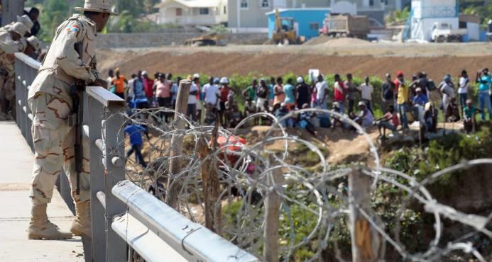 República Dominicana gestiona la construcción de cuatro hospitales del lado haitiano 