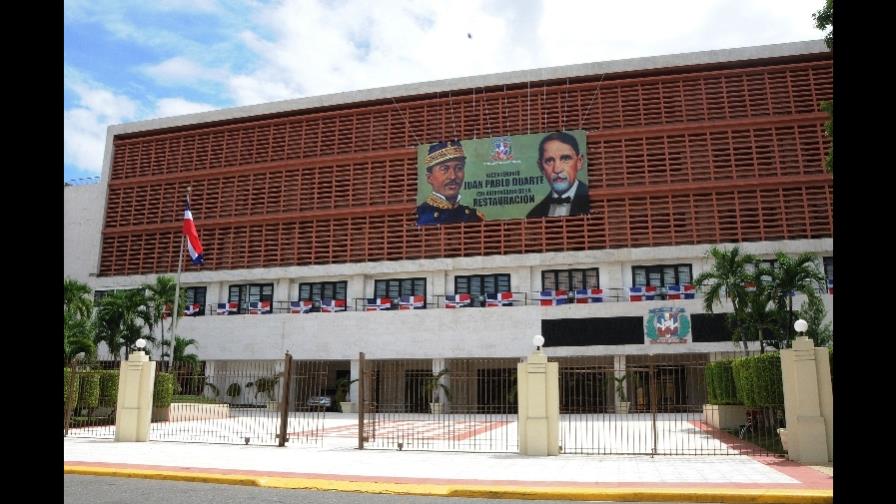 Medios de comunicación rechazan proyecto de Ley General de Publicidad Medios de comunicación rechazan proyecto de Ley General de Publicidad