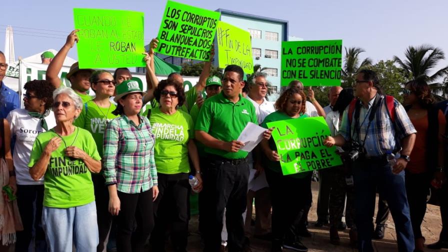 Organizaciones piden investigar si el PLD recibió dinero de la Odebrecht  para financiar campaña electoral