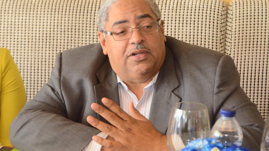 Implementarán proyecto piloto de citas médicas por telefóno en 25 hospitales Implementarán proyecto piloto de citas médicas por telefóno en 25 hospitales