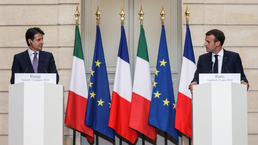 Macron y Conte piden una reforma en profundidad para responder a inmigración