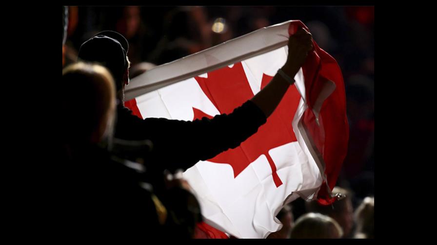 Los canadienses se preparan para la posible guerra comercial con EE.UU. Los canadienses se preparan para la posible guerra comercial con EE.UU.