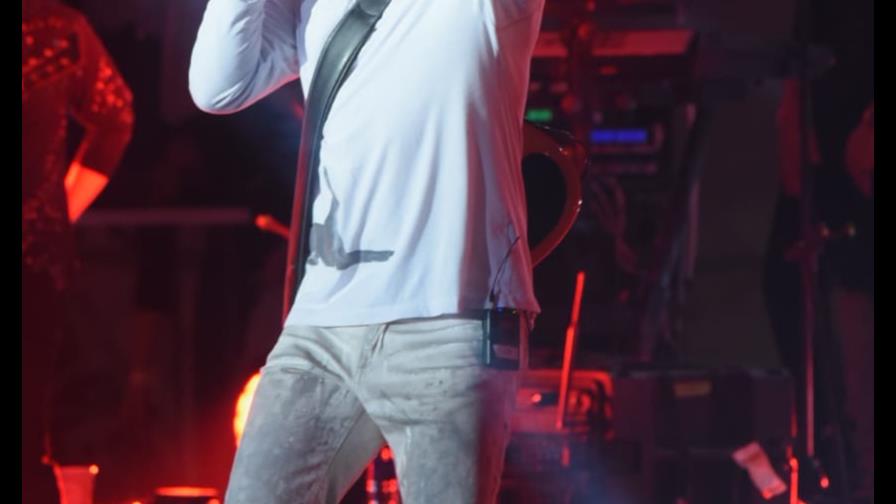 Juanes a casa llena en anfiteatro de Puerto Plata con su tour “Mis Planes son Amarte”