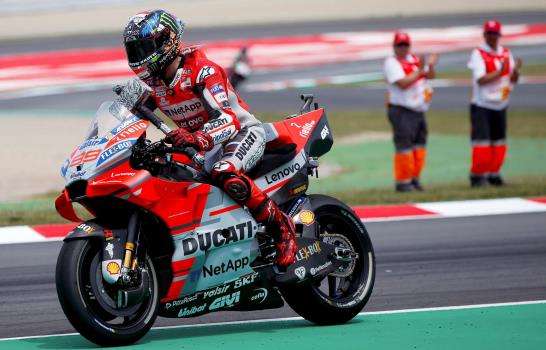 Lorenzo suma su segundo triunfo y confirma su sintonía con la Ducati 