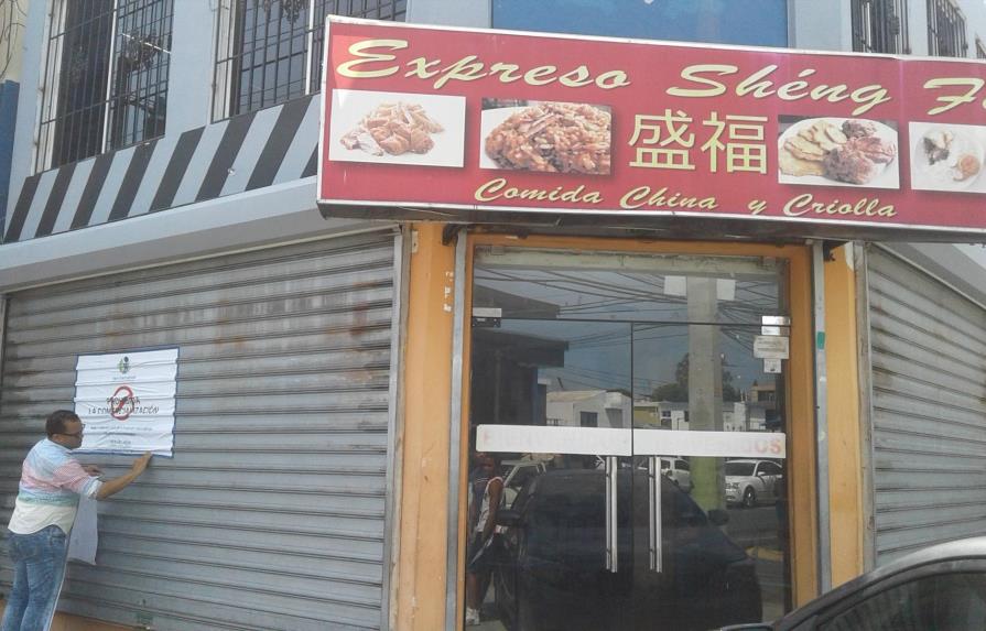 Pro Consumidor cierra tres restaurantes ubicados en la avenida Independencia