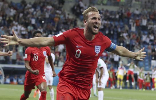 Doblete de Harry Kane le da un exigido triunfo a Inglaterra sobre Túnez