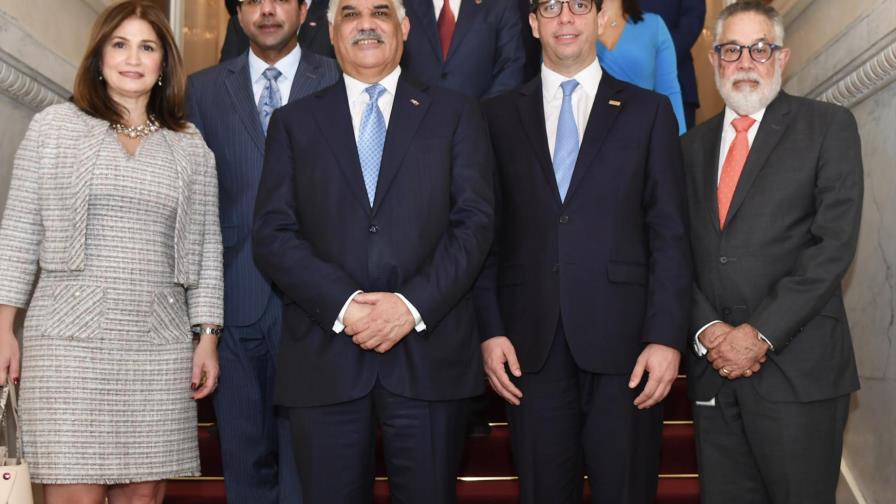 Diecisiete diplomáticos se encargarán de promover exportaciones del país Diecisiete diplomáticos se encargarán de promover exportaciones del país