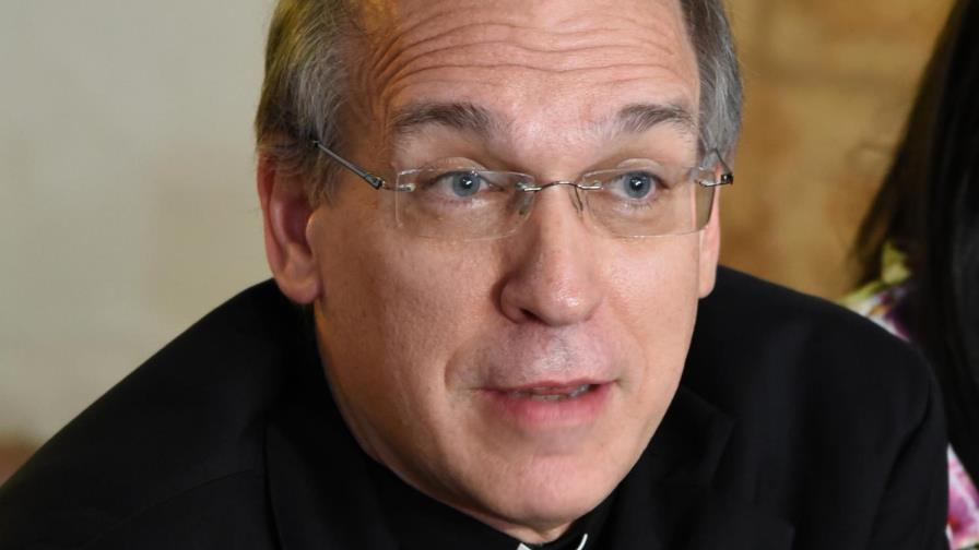 La Iglesia Católica defiende la vida en conferencia en Cámara de Diputados