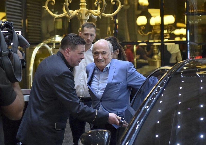  Joseph Blatter llega a Rusia para ver dos partidos del Mundial