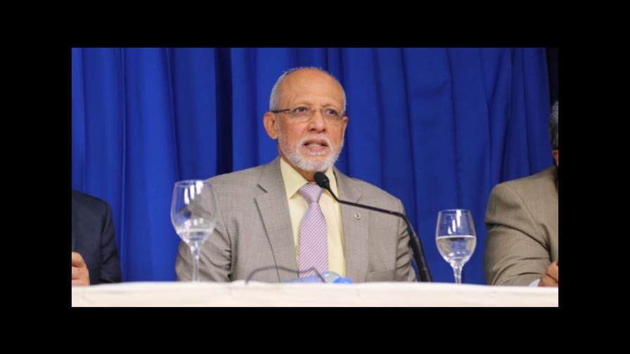 SISALRIL analiza las quejas de los dueños de farmacias