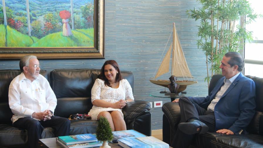 Es responsabilidad de todos los dominicanos cuidar el sector turismo, dice Aristy Castro