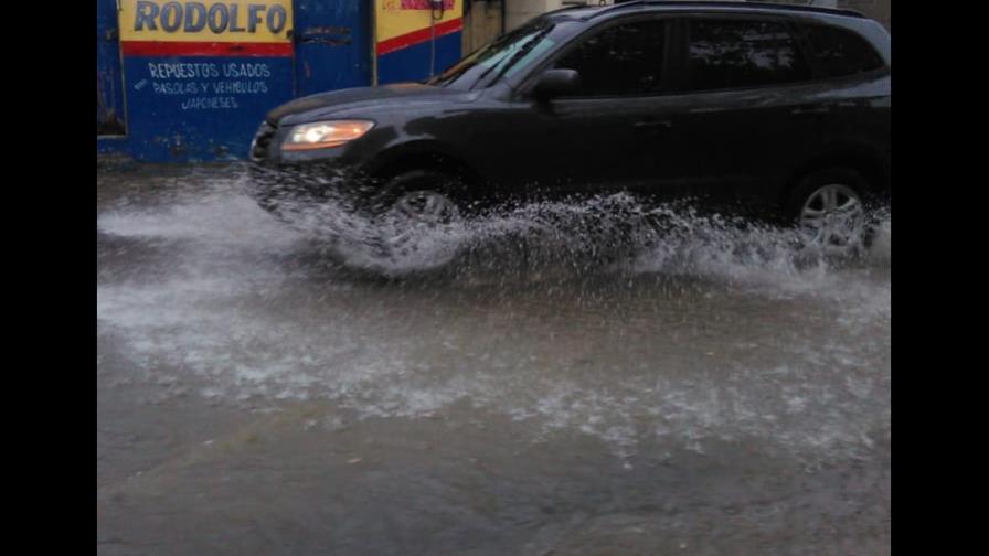 Llueve en Santiago, Moca y la Vega