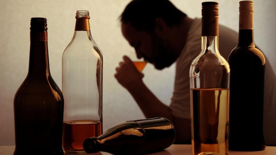 Identifican proteína que podría ser el blanco para tratamiento de alcoholismo Identifican proteína que podría ser el blanco para tratamiento de alcoholismo