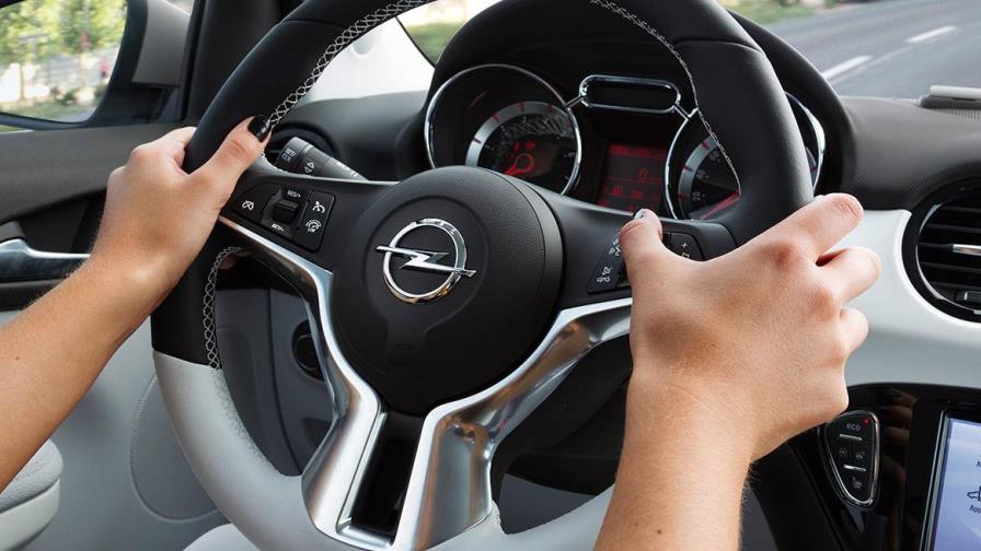 Por primera vez en Arabia Saudí las mujeres podrán manejar