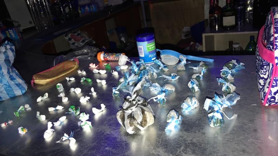 Cierran bar y apresan al propietario por secuestro de 11 venezolanas Cierran bar y apresan al propietario por secuestro de 11 venezolanas