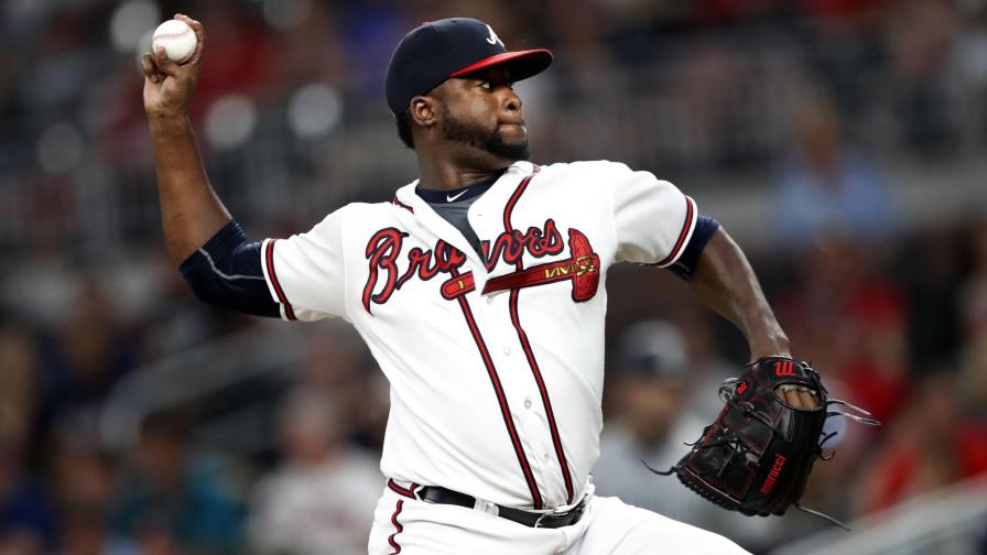 Atlanta coloca a Arodys Vizcaíno en lista de lesionados