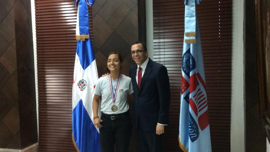 Estudiante de Fe y Alegría gana la XX Olimpíada de Matemáticas de Centro América y el Caribe Estudiante de Fe y Alegría gana la XX Olimpíada de Matemáticas de Centro América y el Caribe
