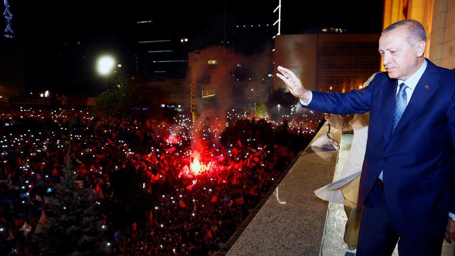 Turquía: Erdogan celebra su reelección y sus nuevos poderes Turquía: Erdogan celebra su reelección y sus nuevos poderes