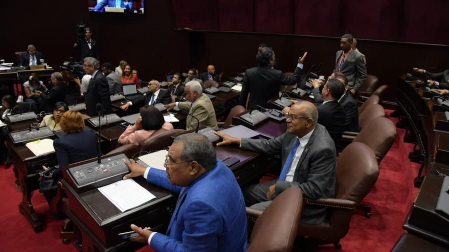 Diputados aprueban préstamo de US$249,6 millones para presa de Monte Grande Diputados aprueban préstamo de US$249,6 millones para presa de Monte Grande