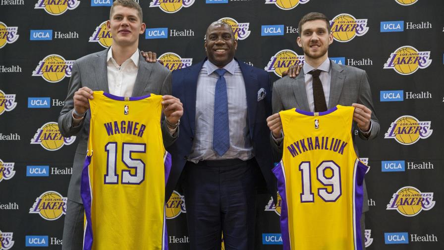 Magic: renunciaré si no atraigo agentes libres a los Lakers Magic: renunciaré si no atraigo agentes libres a los Lakers