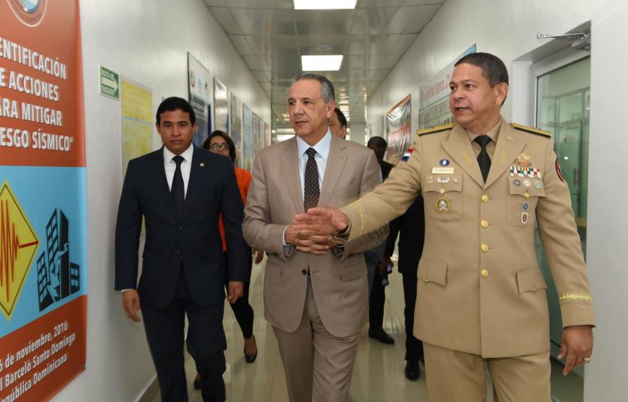 Peralta realiza visita al nuevo Sistema Nacional Integrado de Información de la Defensa Civil