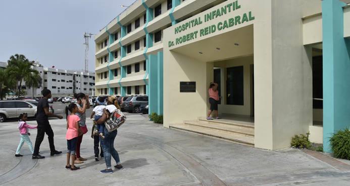 Mueren dos niños de tosferina en el hospital Robert Reid Cabral