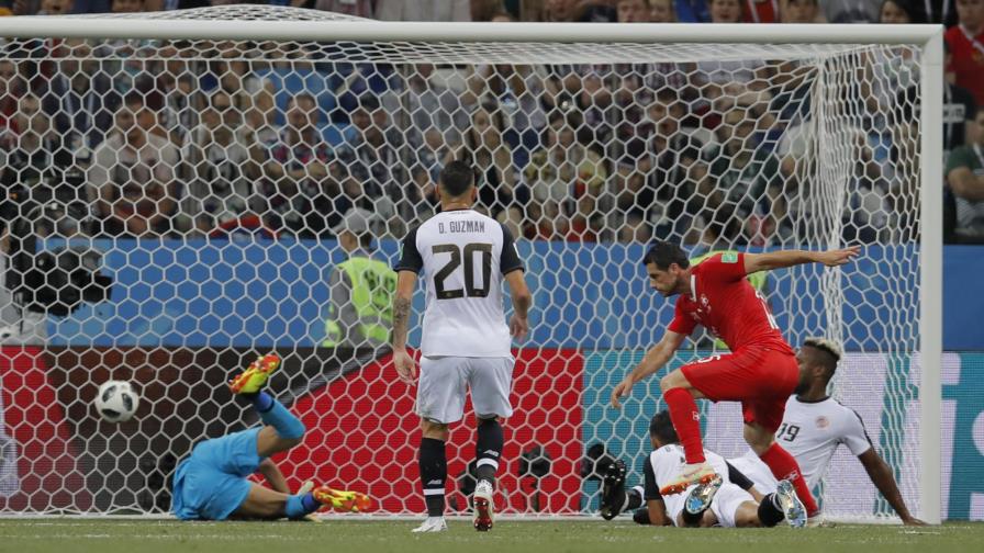 Suiza pasa a octavos ante una Costa Rica que dice adiós con estreno goleador