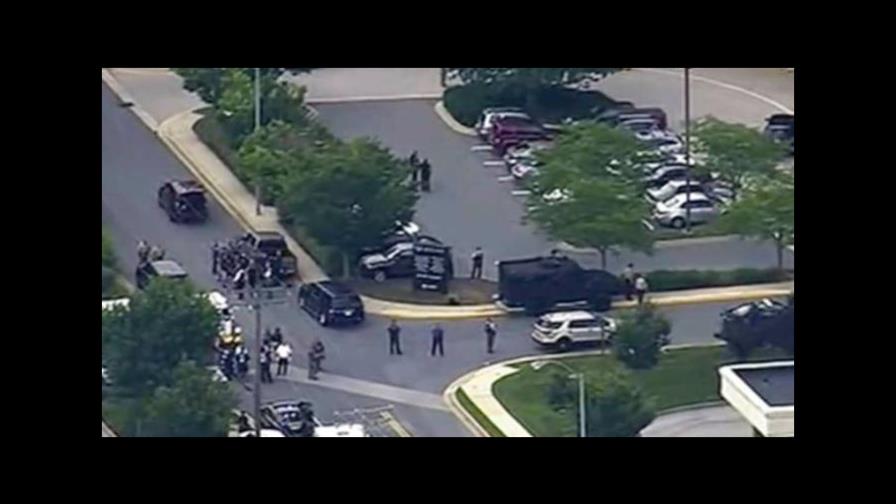 Cinco personas muertas en el tiroteo en un periódico local de Maryland 