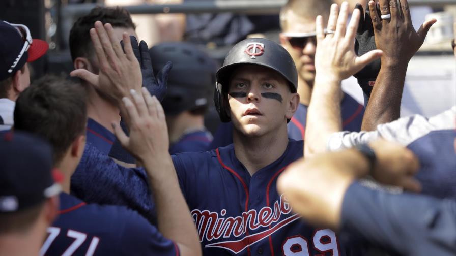 Mellizos ganan de caballito 2-1 a W. Sox en 13 entradas