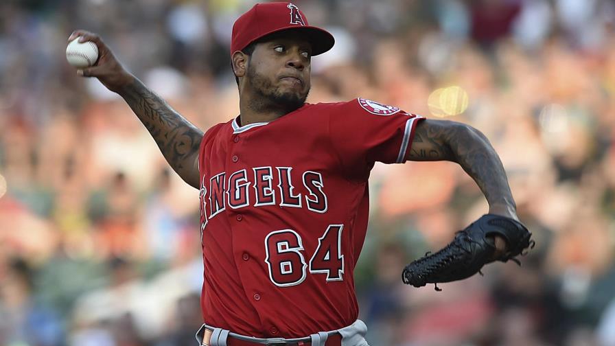 Félix Peña lanza bien y gana con la ayuda de Trout Félix Peña lanza bien y gana con la ayuda de Trout