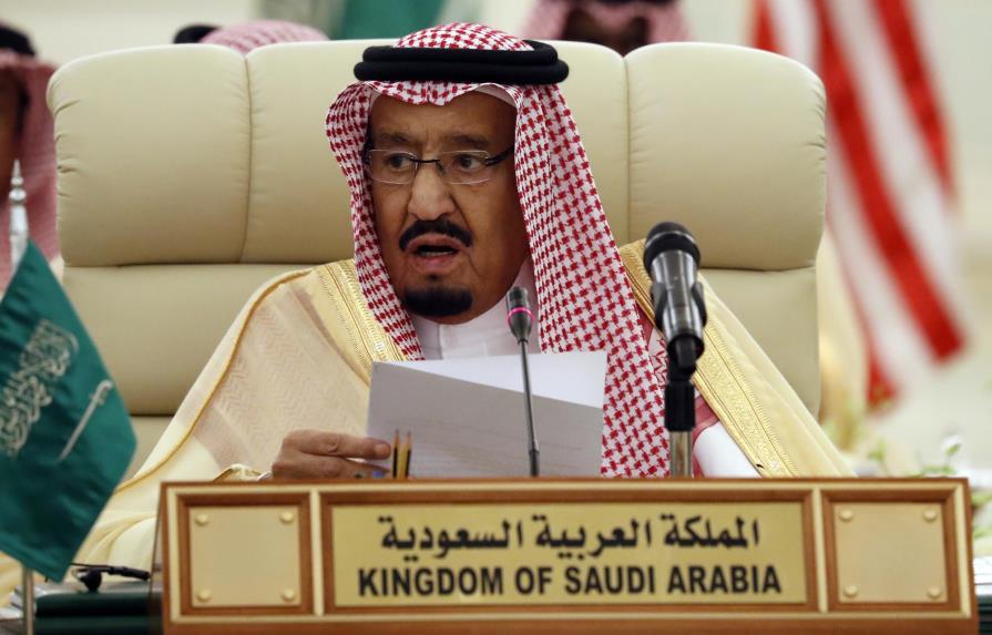 Trump asegura Arabia Saudita aumentará producción de petróleo