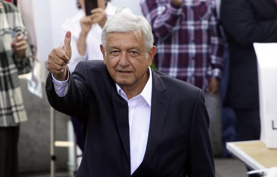 Izquierdista López Obrador gana con amplia ventaja presidencial de México 
