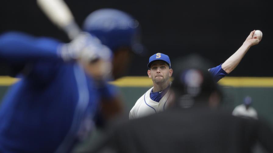 Marineros hilvanan 7 victorias al superar a Reales