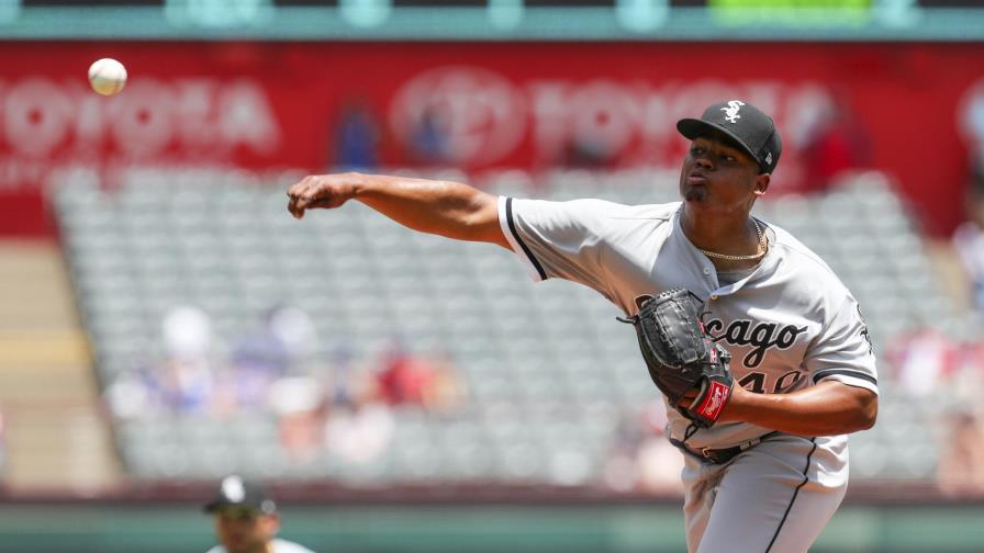 Reynaldo López lanzó bien y se apuntó su cuarto triunfo