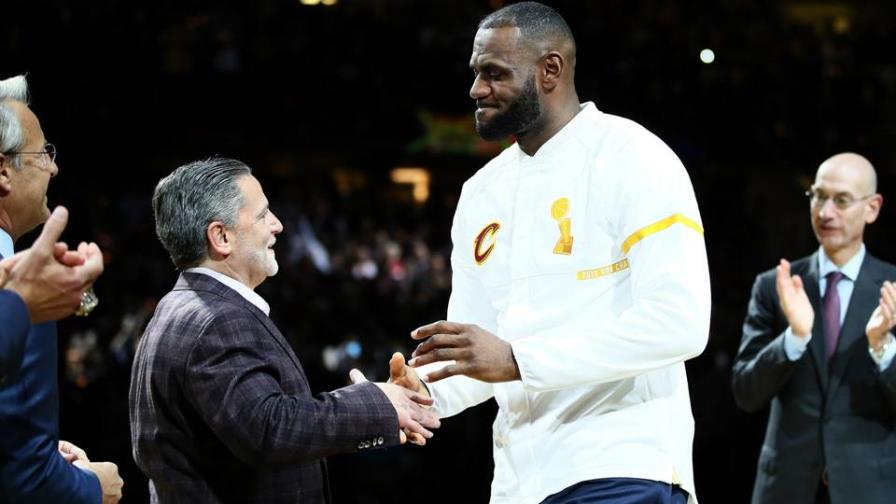 Esta vez el dueño de los Cavs entendió a LeBron